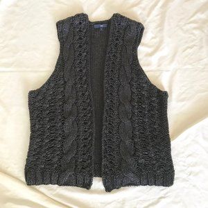 GAP CABLE-KNIT VEST BLACK WITH SILVER THREADS